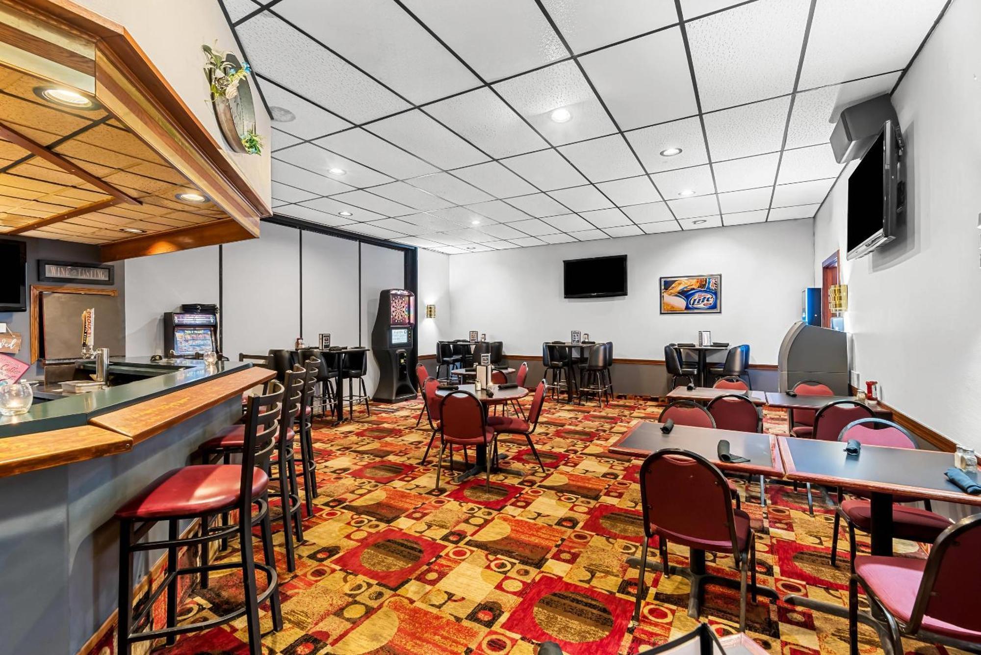Quality Inn Fort Dodge Exterior photo