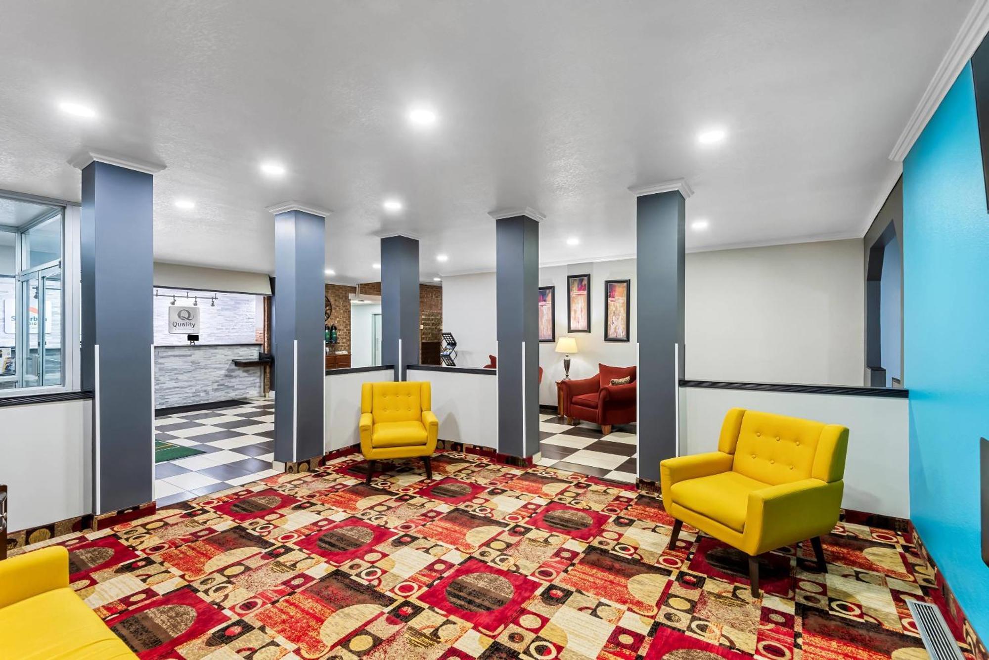 Quality Inn Fort Dodge Exterior photo